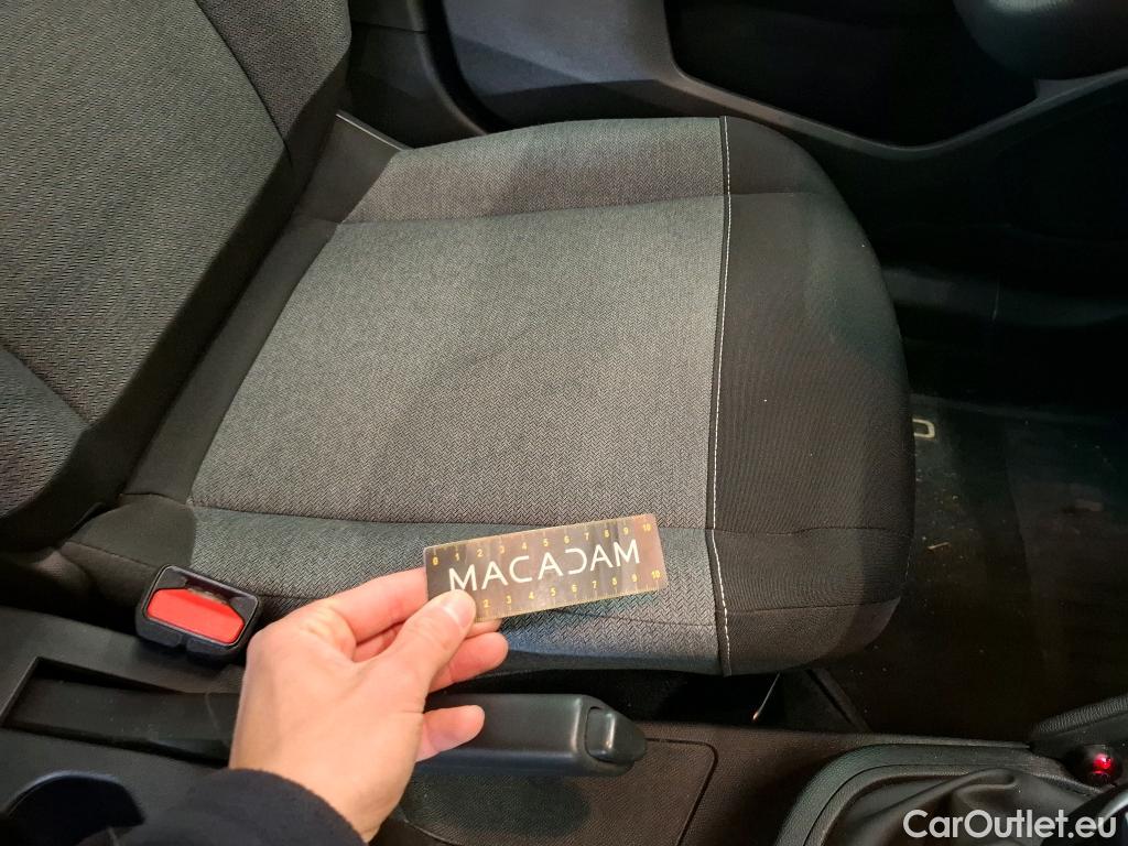  Citroen  C4  Berline Live 1.5 BlueHDI 110CV BVM6 E6d #12