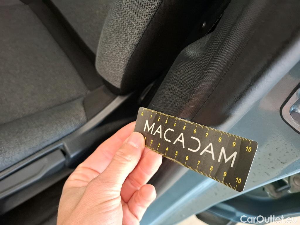  Citroen  C4  Berline Live 1.5 BlueHDI 110CV BVM6 E6d #7