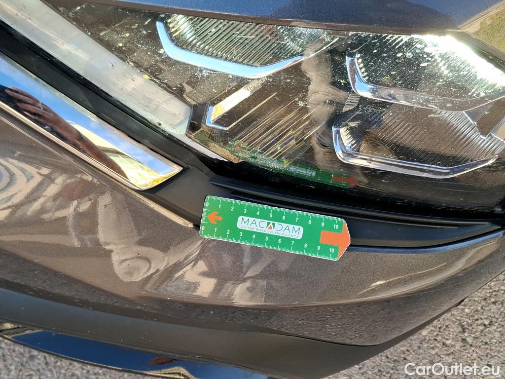  Citroen  C4  Berline Feel Pack 1.5 BlueHDI 110CV BVM6 E6d #29