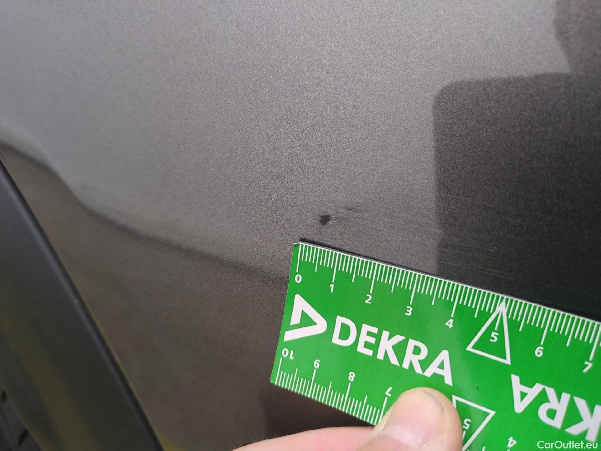  Citroen  C4  Berline Shine 1.2 PureTech 130CV BVM6 E6d #25