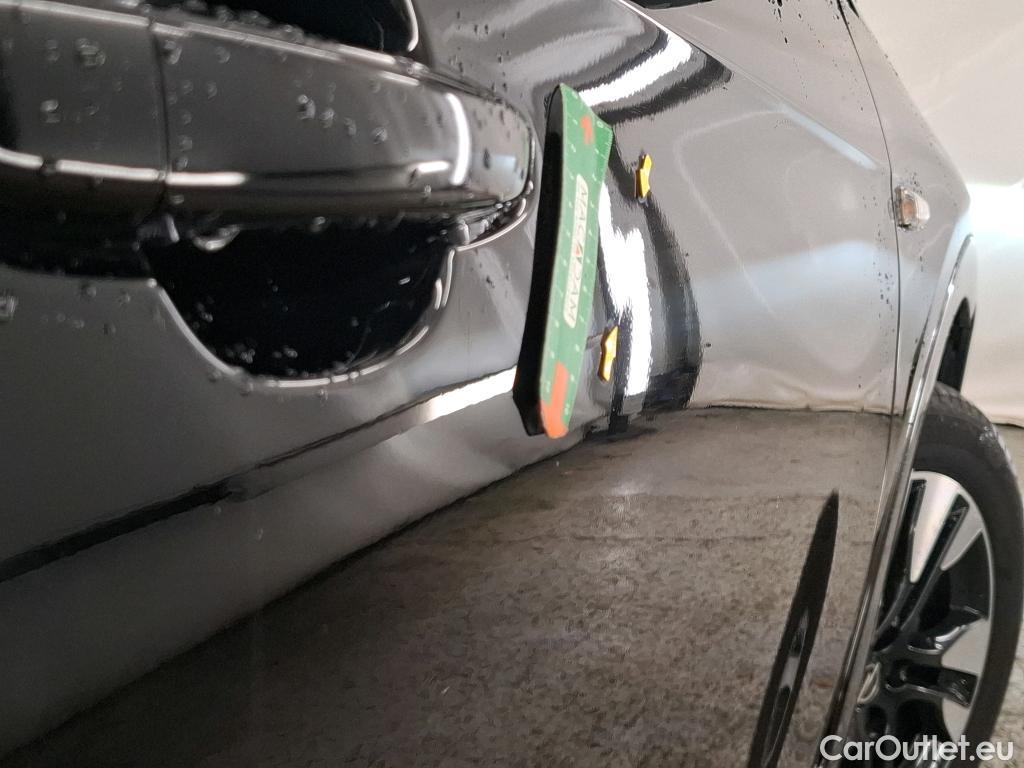  Opel   Grandland X Grandland X Elegance Business 1.5 130CV BVA8 E6d #2