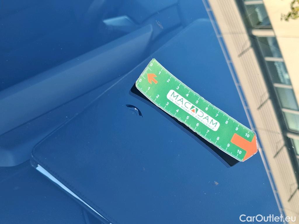  Citroen  C4  Berline Feel Pack 1.5 BlueHDI 110CV BVM6 E6d #37