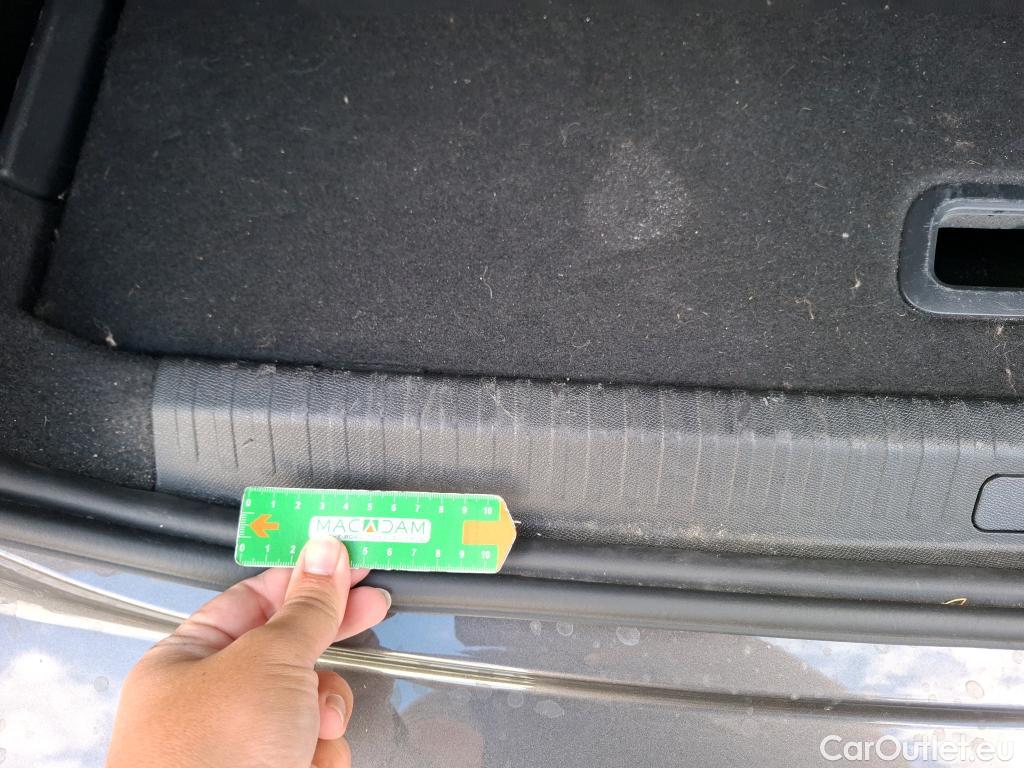  Citroen  C4  Berline Feel Pack 1.5 BlueHDI 110CV BVM6 E6d #60