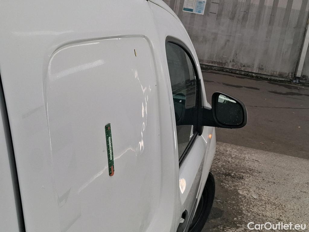  Renault  Kangoo  Express Extra (Série Spéciale) 1.5 dCi 75CV BVM5 E6 #17