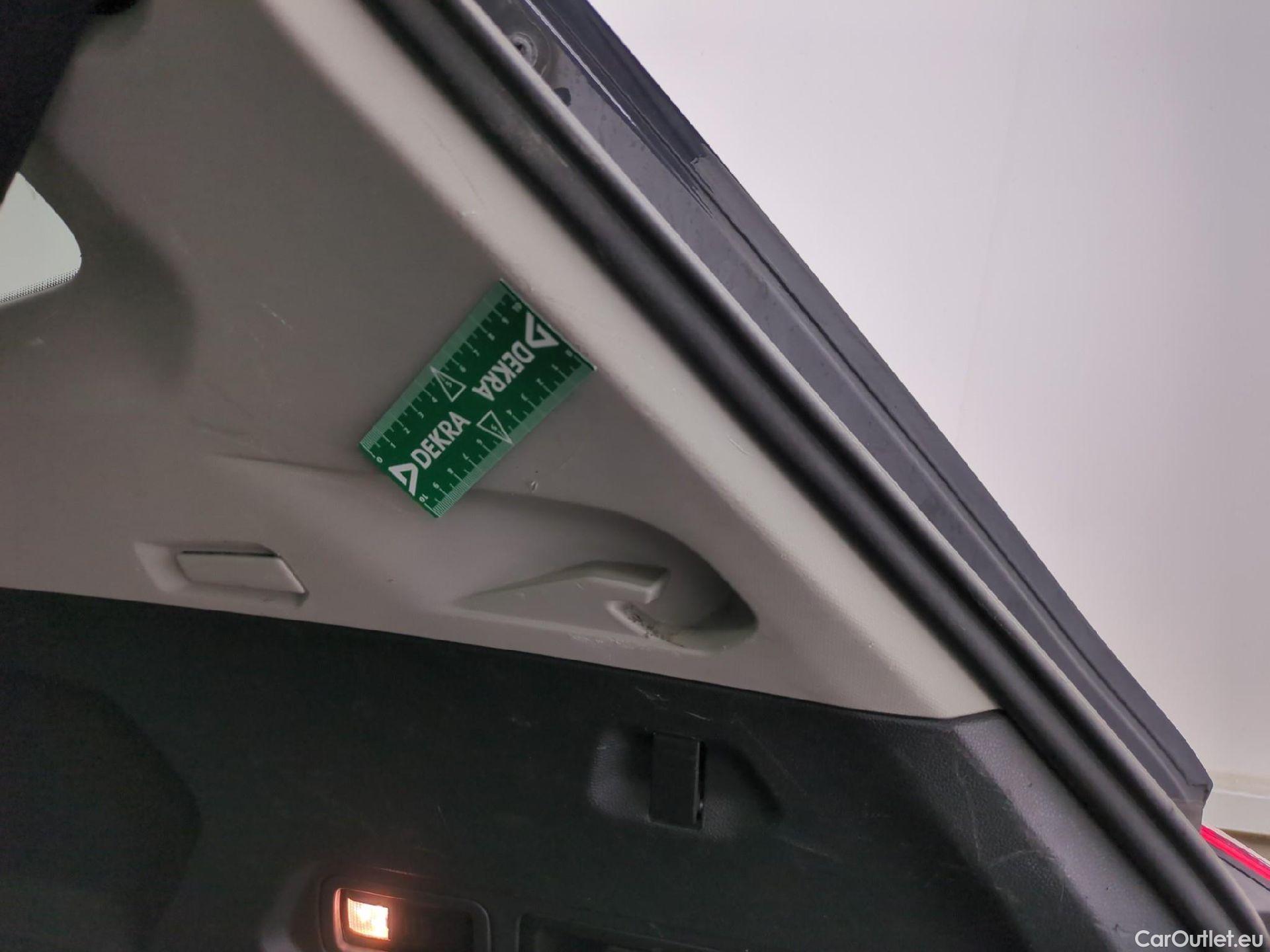  Volkswagen  Tiguan VOLKSWAGEN  Allspace / 2017 / 5P / SUV 2.0 TDI 150 DSG7 Carat Exclusive 4Motion #15