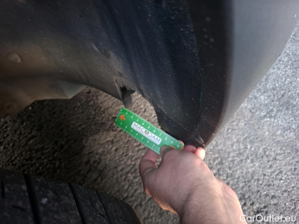  Renault  Trafic  Furgon Grand Confort L1H1 1200 1.6 dCi 125CV BVM6 E6 #17