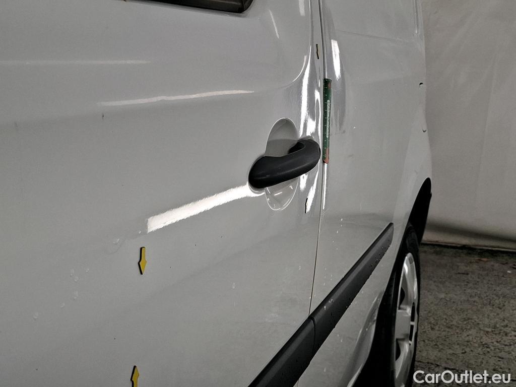  Renault  Kangoo  Express Extra (Série Spéciale) 1.5 dCi 75CV BVM5 E6 #28