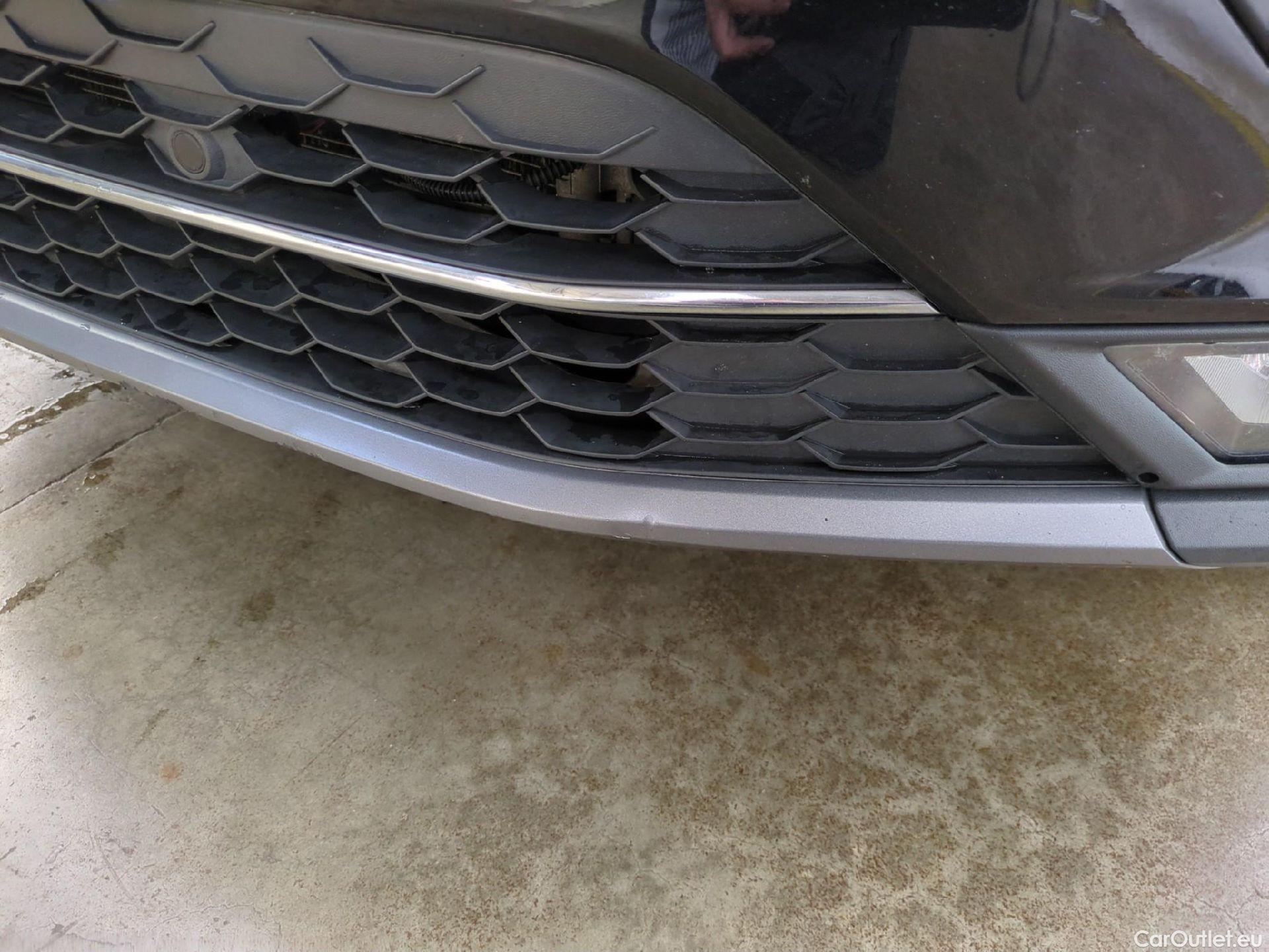  Volkswagen  Tiguan VOLKSWAGEN  Allspace / 2017 / 5P / SUV 2.0 TDI 150 DSG7 Carat Exclusive 4Motion #54