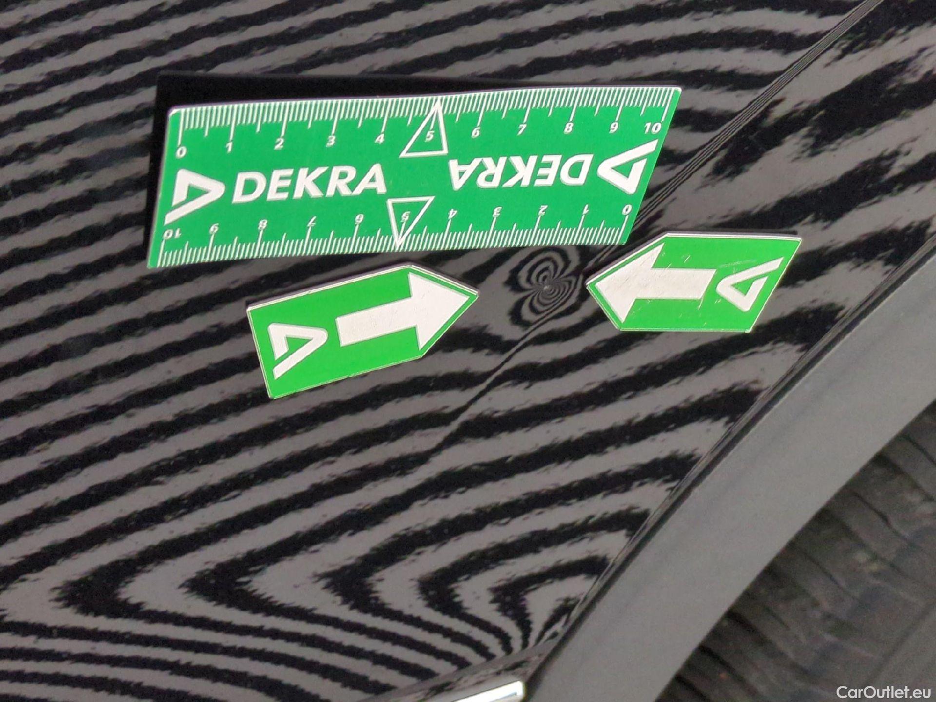  Volkswagen  Tiguan VOLKSWAGEN  Allspace / 2017 / 5P / SUV 2.0 TDI 150 DSG7 Carat Exclusive 4Motion #56