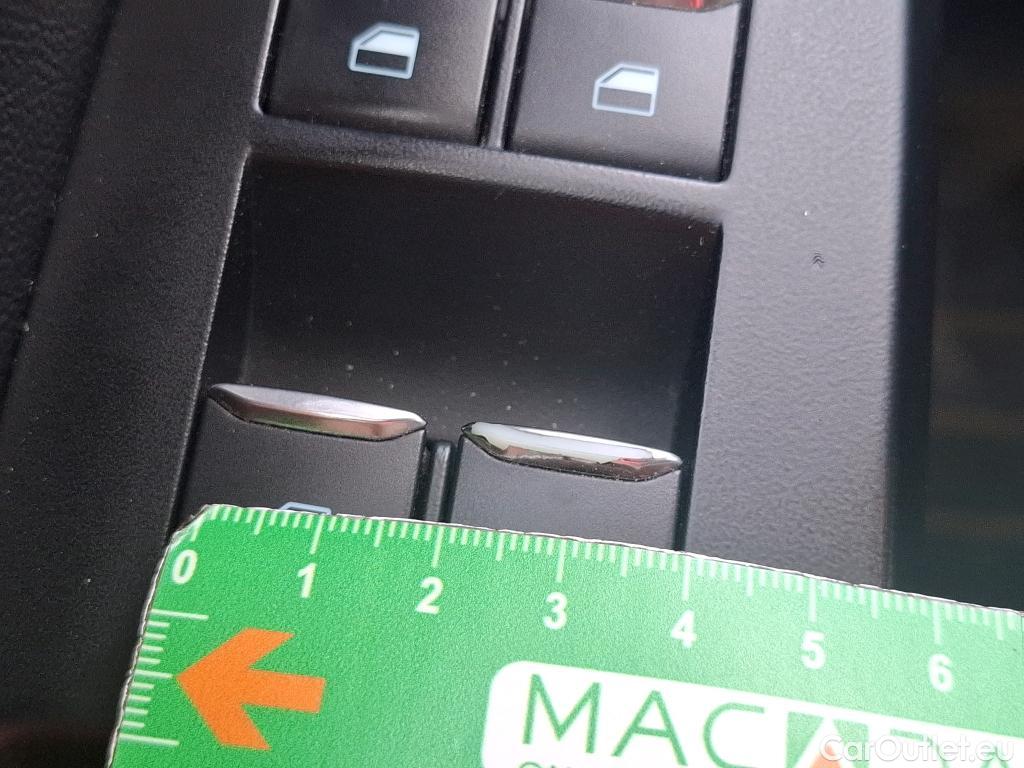  Ford  Focus FORD  SW / 2018 / 5P / Break SW - 1.5 EcoBlue 120 auto Trend Business #12