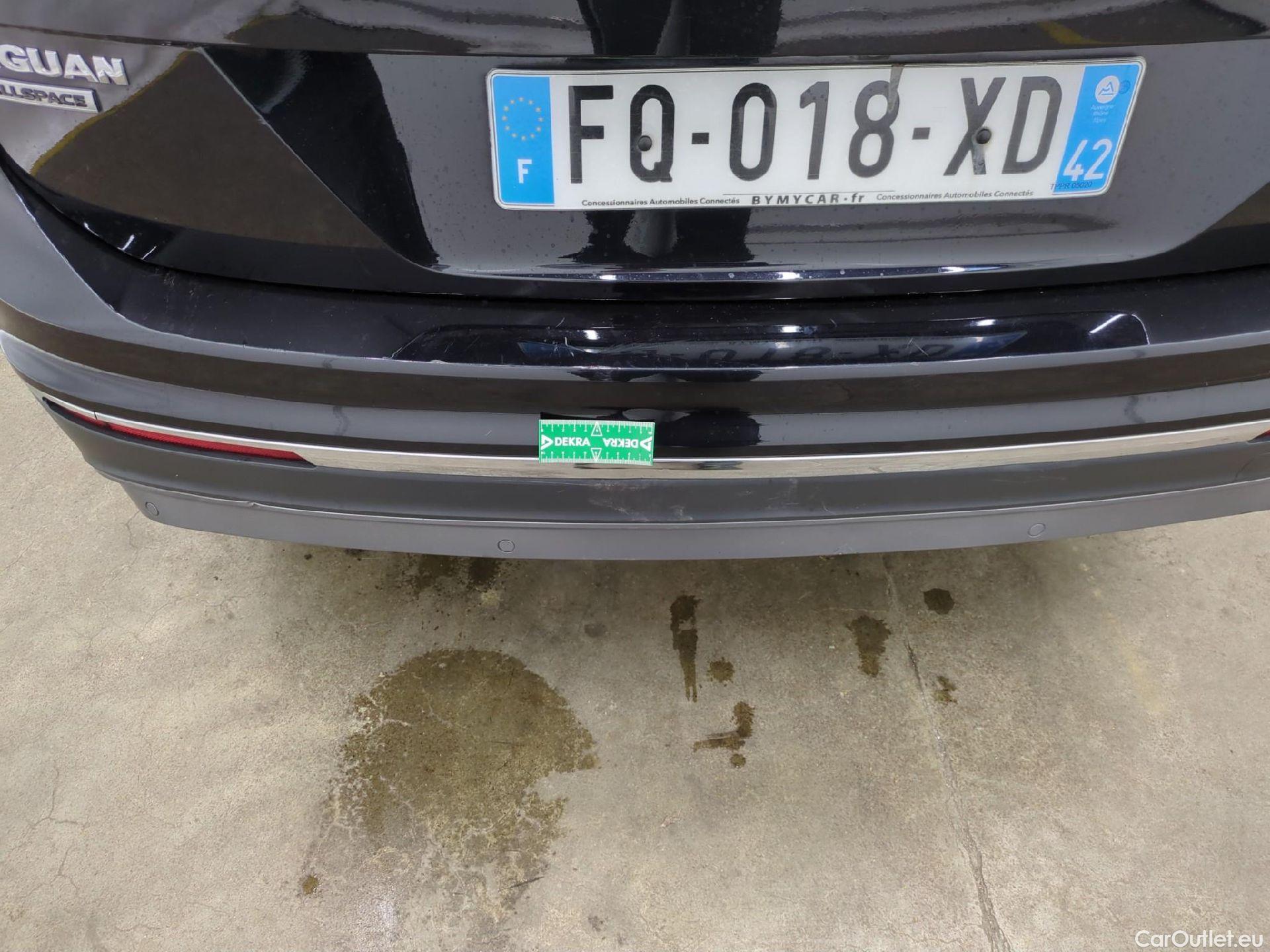  Volkswagen  Tiguan VOLKSWAGEN  Allspace / 2017 / 5P / SUV 2.0 TDI 150 DSG7 Carat Exclusive 4Motion #66