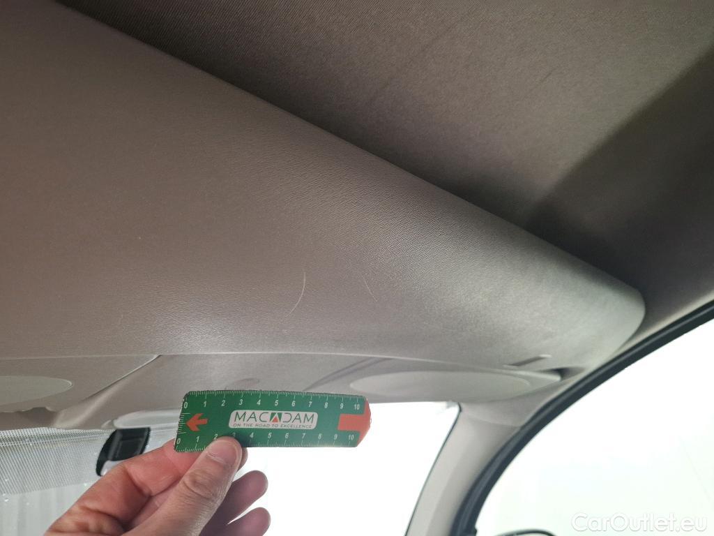  Renault  Kangoo  Express Extra (Série Spéciale) 1.5 dCi 75CV BVM5 E6 #49