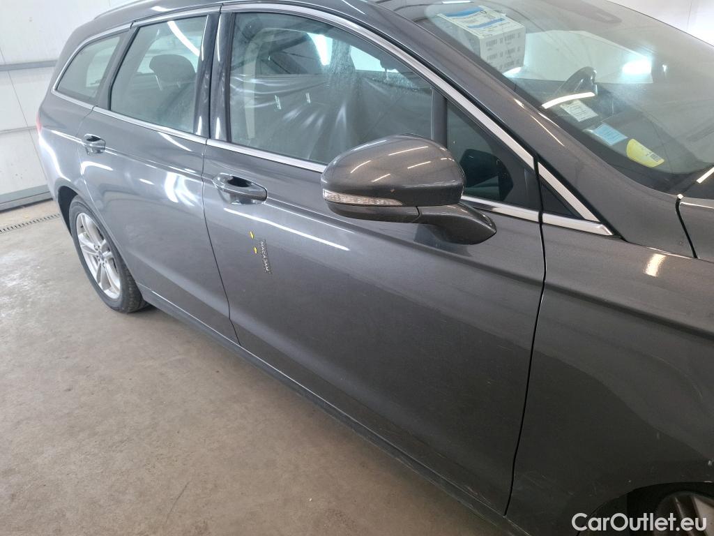  Ford  Mondeo  Turnier Titanium 2.0 EcoBlue 150CV BVA8 E6dT #42