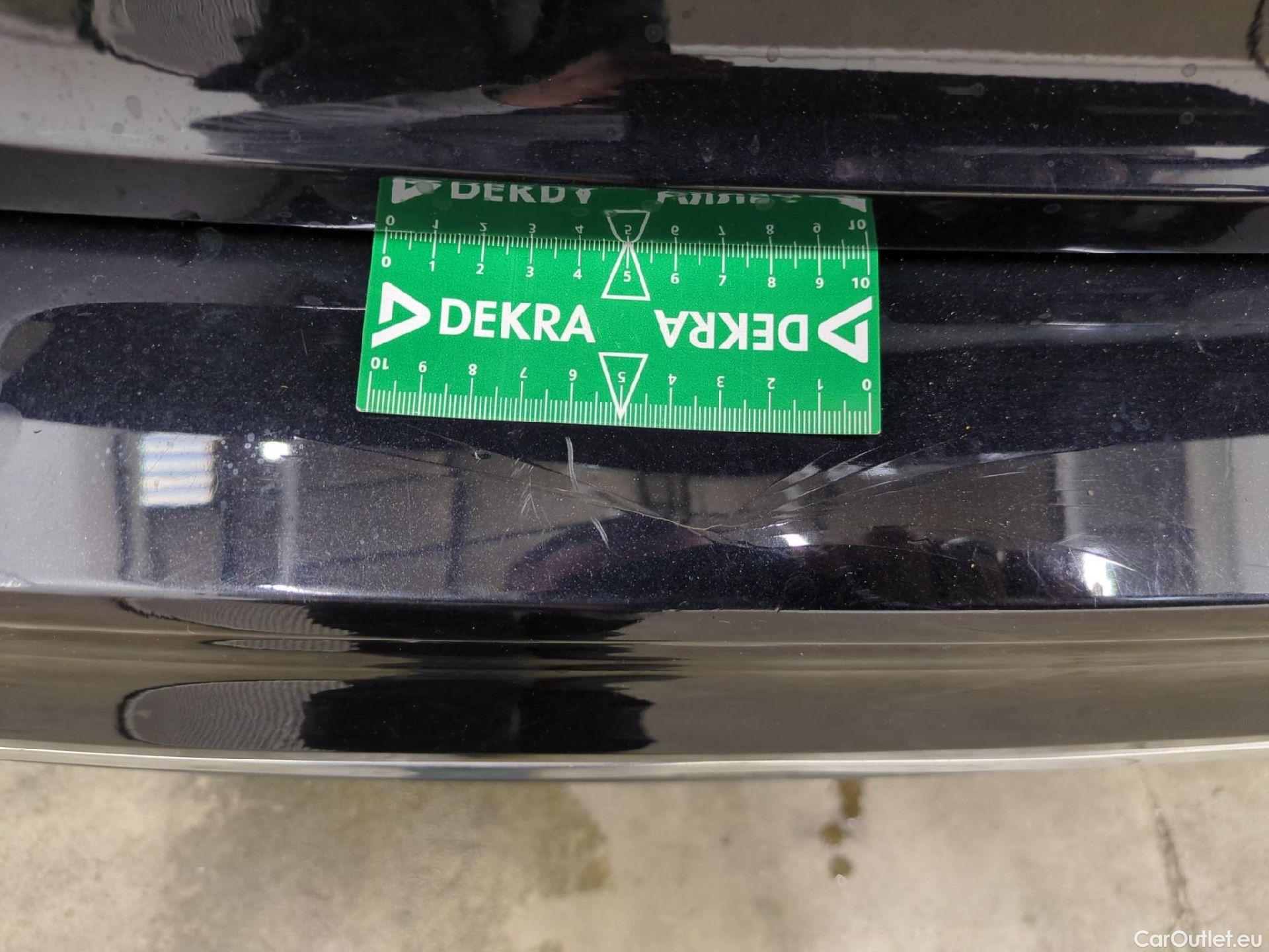  Volkswagen  Tiguan VOLKSWAGEN  Allspace / 2017 / 5P / SUV 2.0 TDI 150 DSG7 Carat Exclusive 4Motion #64