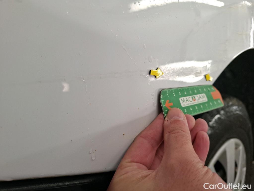  Renault  Trafic RENAULT  / 2019 / 4P / Fourgon tole NV FG GCF L1H1 1000 dCi 120 #2