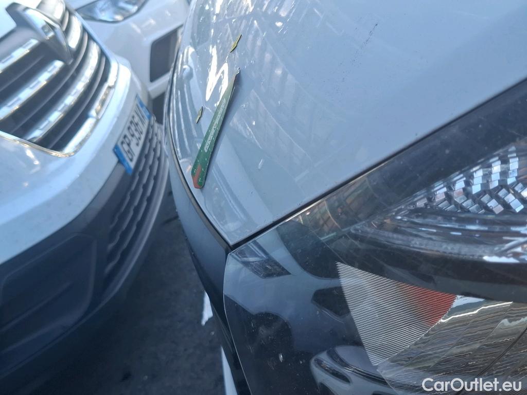  Renault  Trafic  Furgon Grand Confort L1H1 1200 1.6 dCi 125CV BVM6 E6 #25