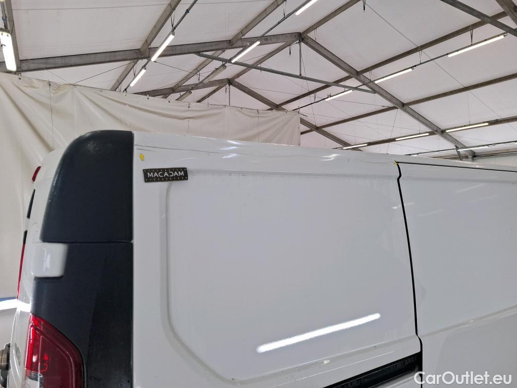  Renault  Trafic  Furgon Grand Confort L1H1 1000 1.6 dCi 120CV BVM6 E6 #1