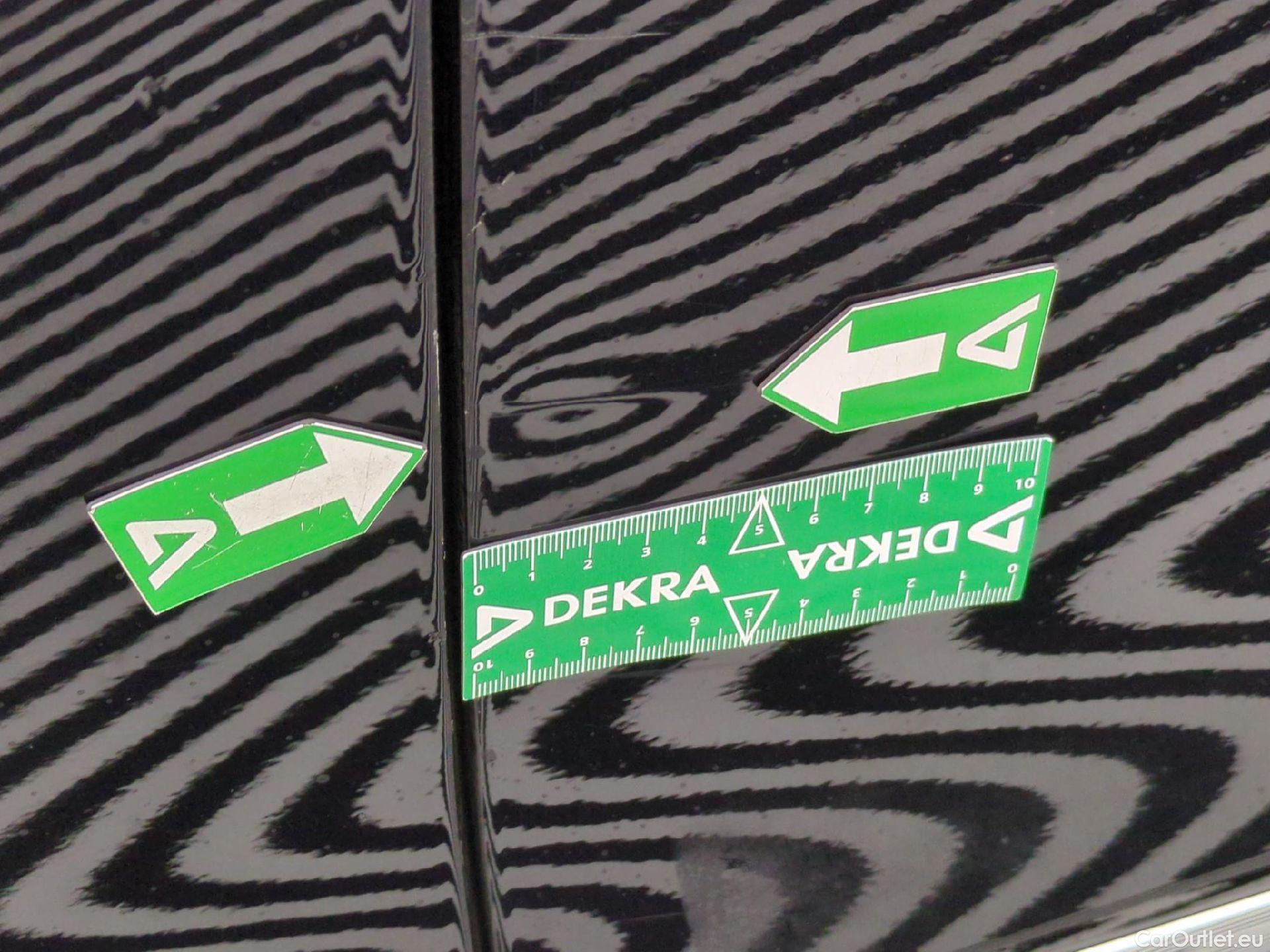  Volkswagen  Tiguan VOLKSWAGEN  Allspace / 2017 / 5P / SUV 2.0 TDI 150 DSG7 Carat Exclusive 4Motion #55