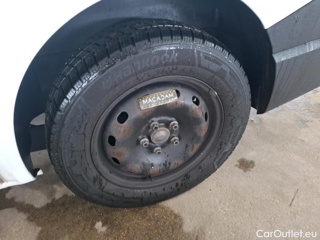  Renault  Trafic  Furgon Grand Confort L1H1 1000 1.6 dCi 120CV BVM6 E6 #47