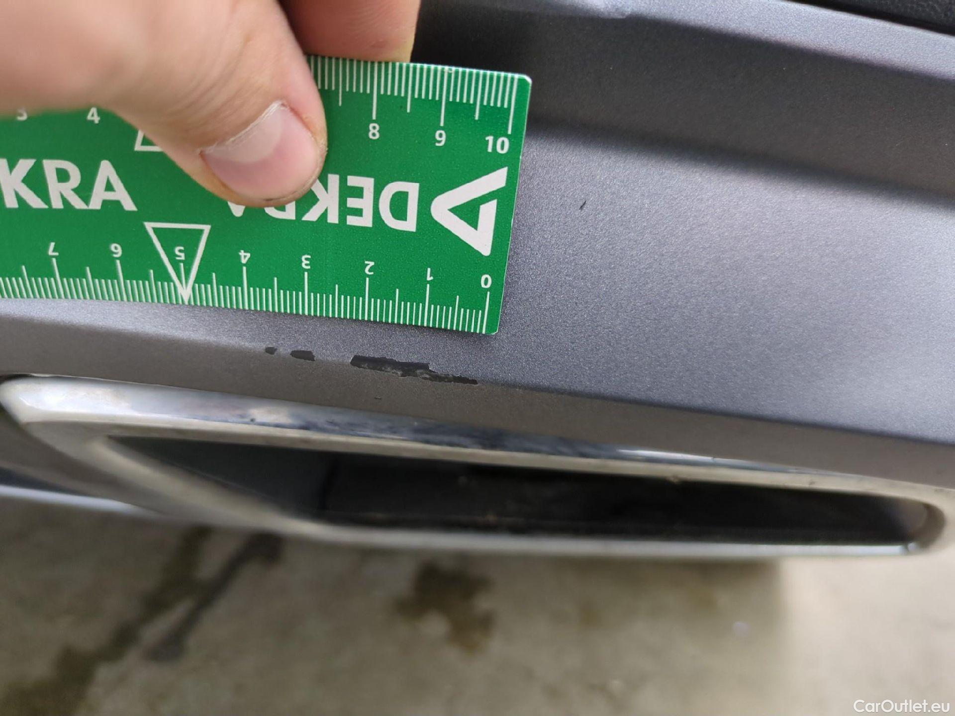  Volkswagen  Tiguan VOLKSWAGEN  Allspace / 2017 / 5P / SUV 2.0 TDI 150 DSG7 Carat Exclusive 4Motion #74