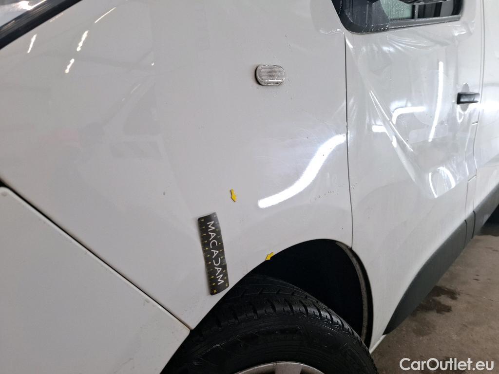  Renault  Trafic  Furgon Grand Confort L1H1 1000 1.6 dCi 120CV BVM6 E6 #32