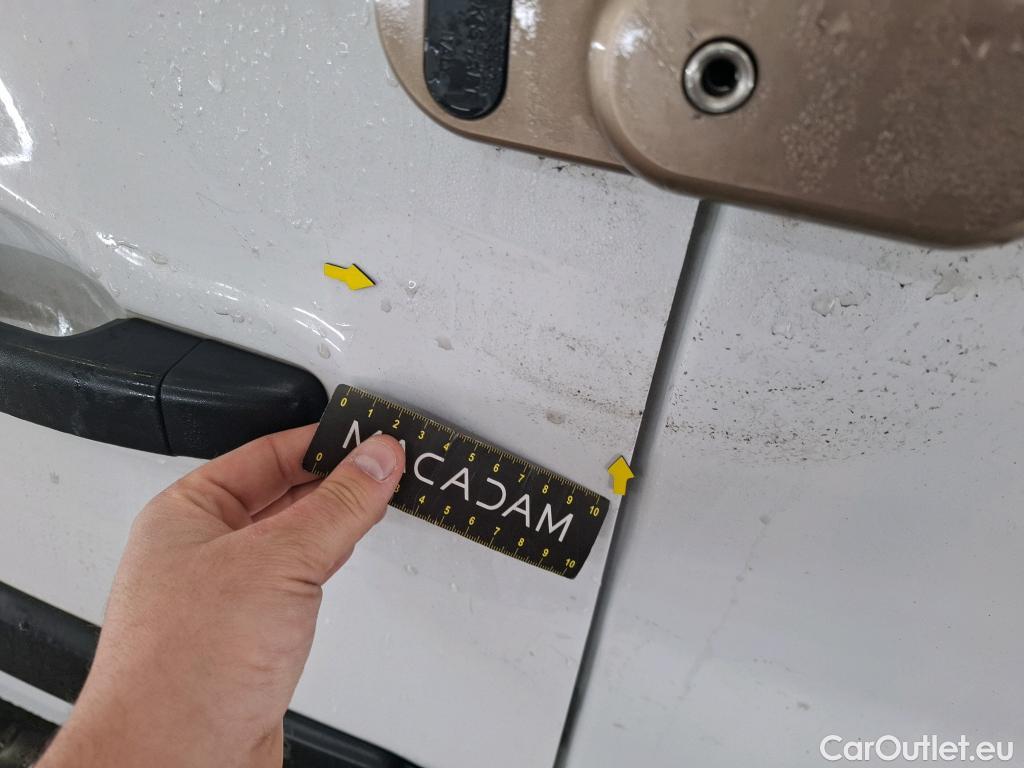  Renault  Trafic  Furgon Grand Confort L1H1 1000 1.6 dCi 120CV BVM6 E6 #21