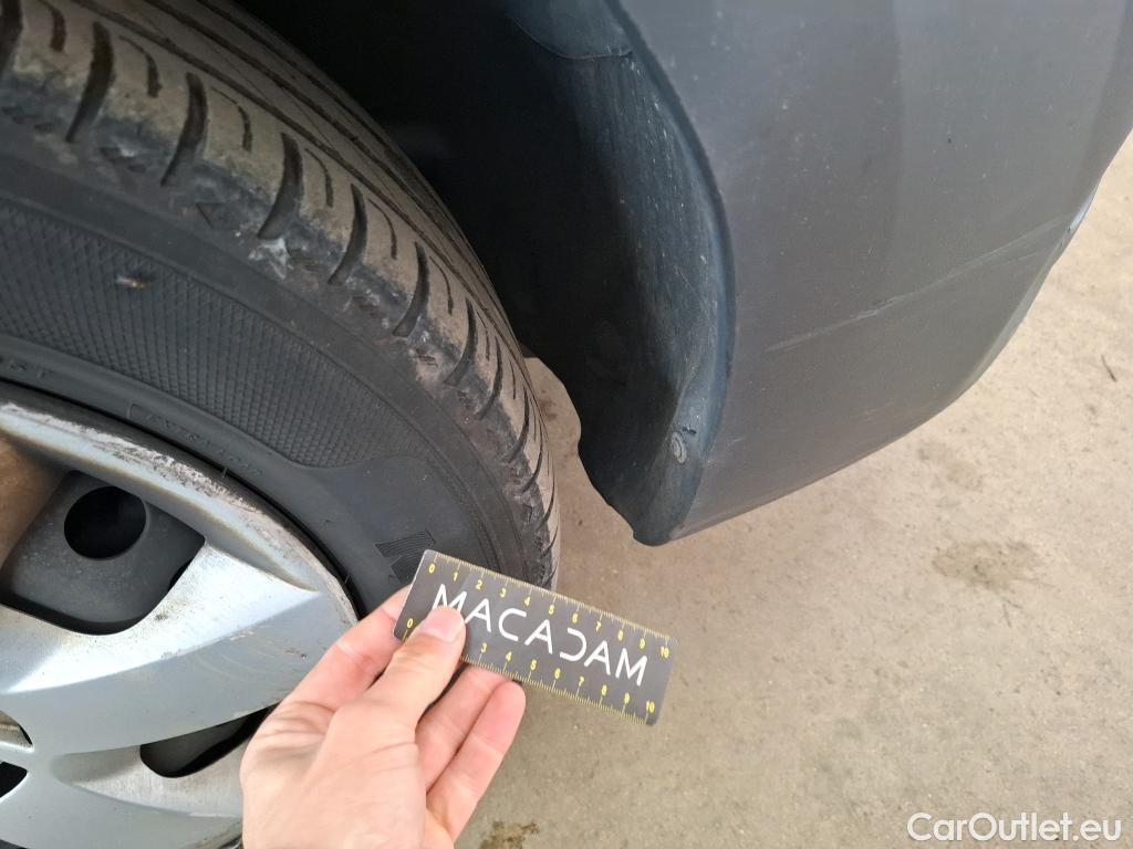  Renault  Kangoo  Express Maxi Extra (Série Spéciale) 1.5 dCi 90CV BVM5 E6 #42