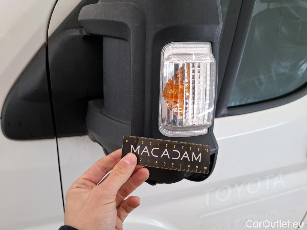  Peugeot  Boxer  Fourgon Surélevé 333 L2H2 Asphalt BlueHDi 140 Stop&Start 140CV BVM6 #42