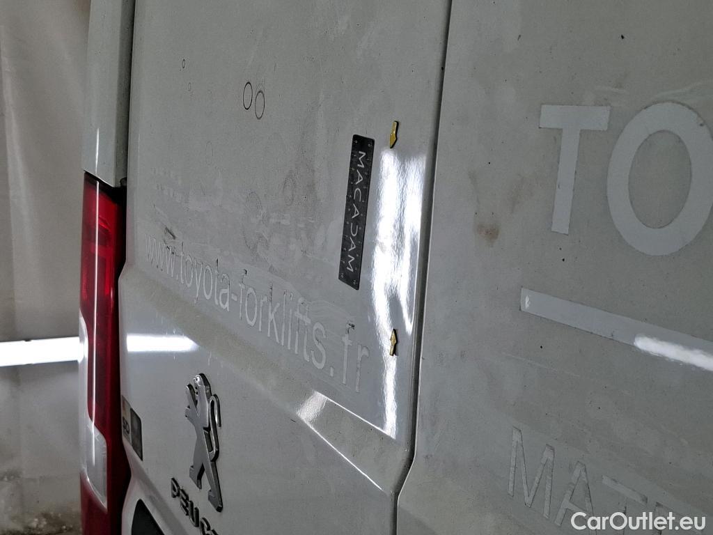  Peugeot  Boxer  Fourgon Surélevé 333 L2H2 Asphalt BlueHDi 140 Stop&Start 140CV BVM6 #10