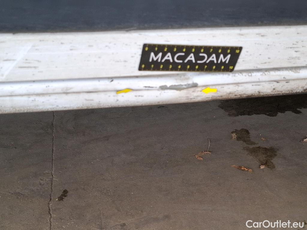  Peugeot  Boxer  Fourgon Surélevé 333 L2H2 Asphalt BlueHDi 140 Stop&Start 140CV BVM6 #12