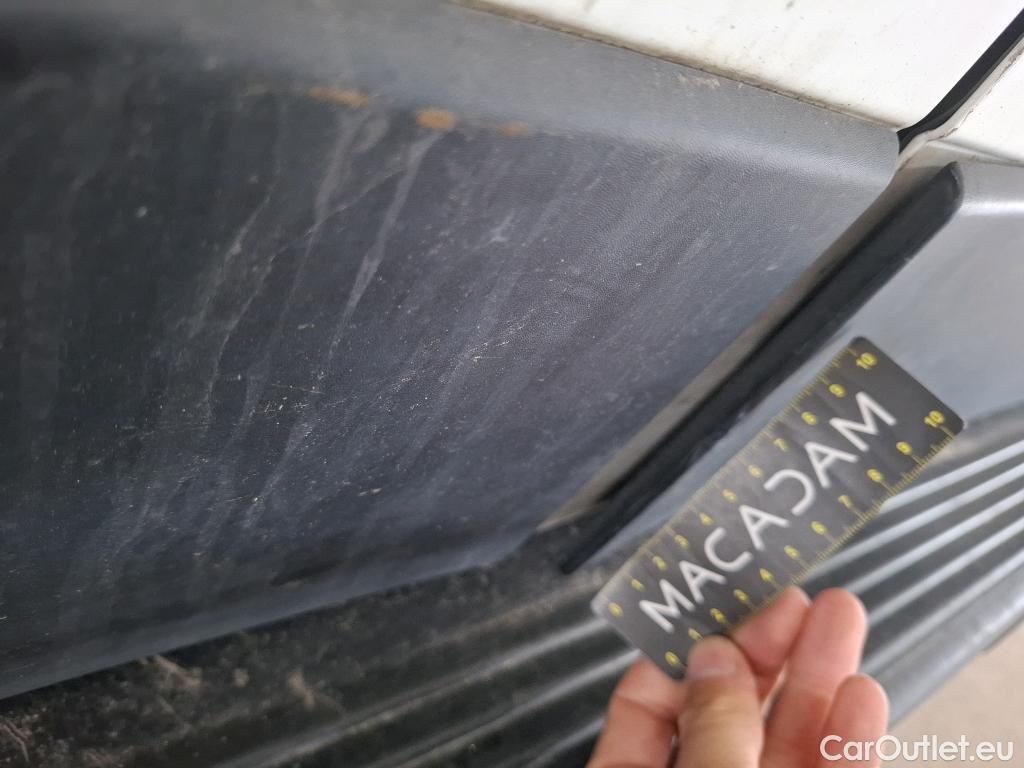  Peugeot  Boxer  Fourgon Surélevé 333 L2H2 Asphalt BlueHDi 140 Stop&Start 140CV BVM6 #15