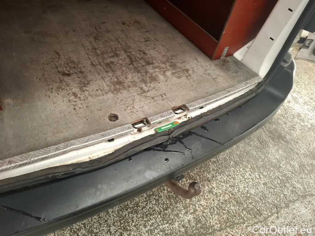  Peugeot  Expert PEUGEOT  VU 4p Fourgon BLUEHDI 120 S&S STANDARD PREMIUM PA #26