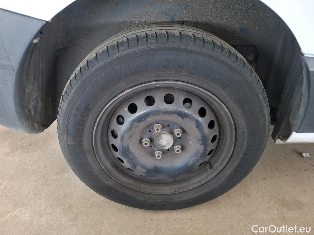  Renault  Kangoo  Express Maxi Extra (Série Spéciale) 1.5 dCi 90CV BVM5 E6 #84