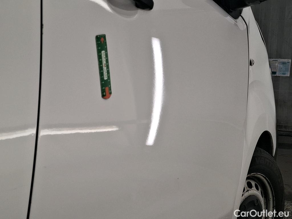  Peugeot  Expert PEUGEOT  VU 4p Fourgon BLUEHDI 120 S&S STANDARD PREMIUM PA #19