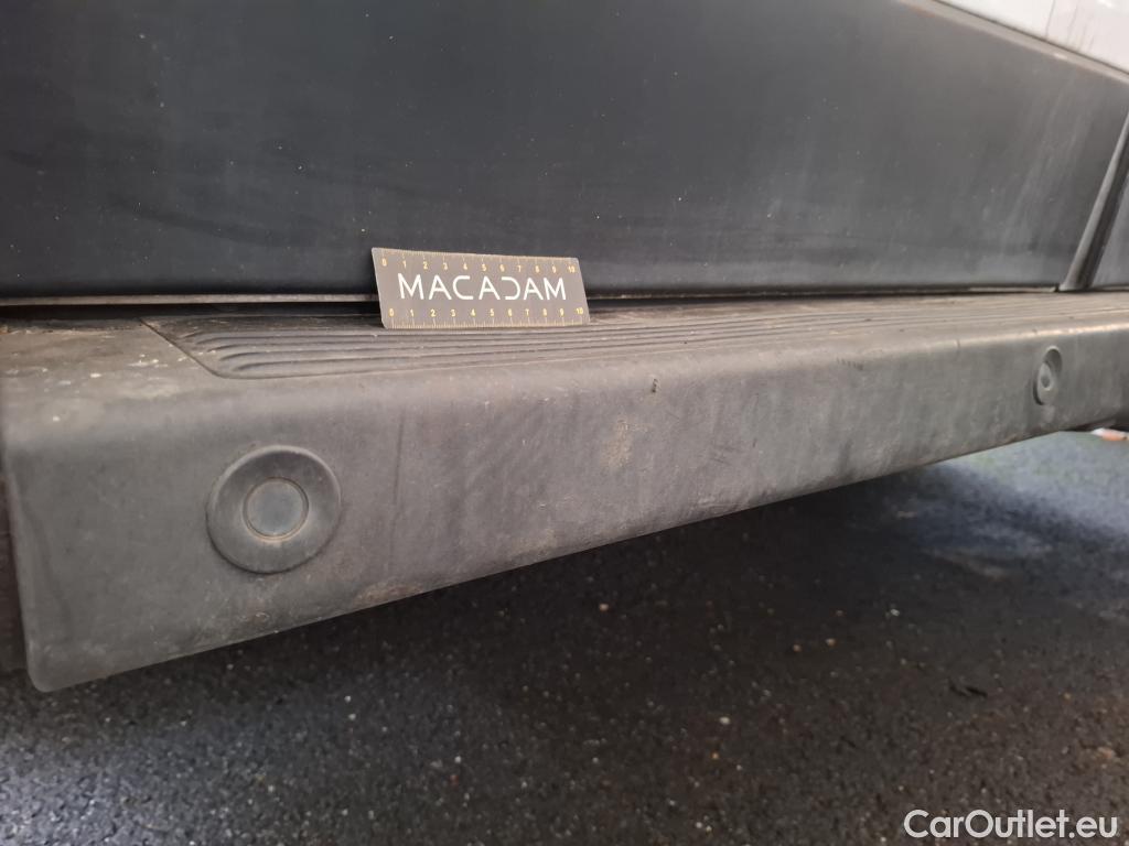  Peugeot  Boxer  Fourgon Surélevé 333 L2H2 Asphalt BlueHDi 140 Stop&Start 140CV BVM6 #50