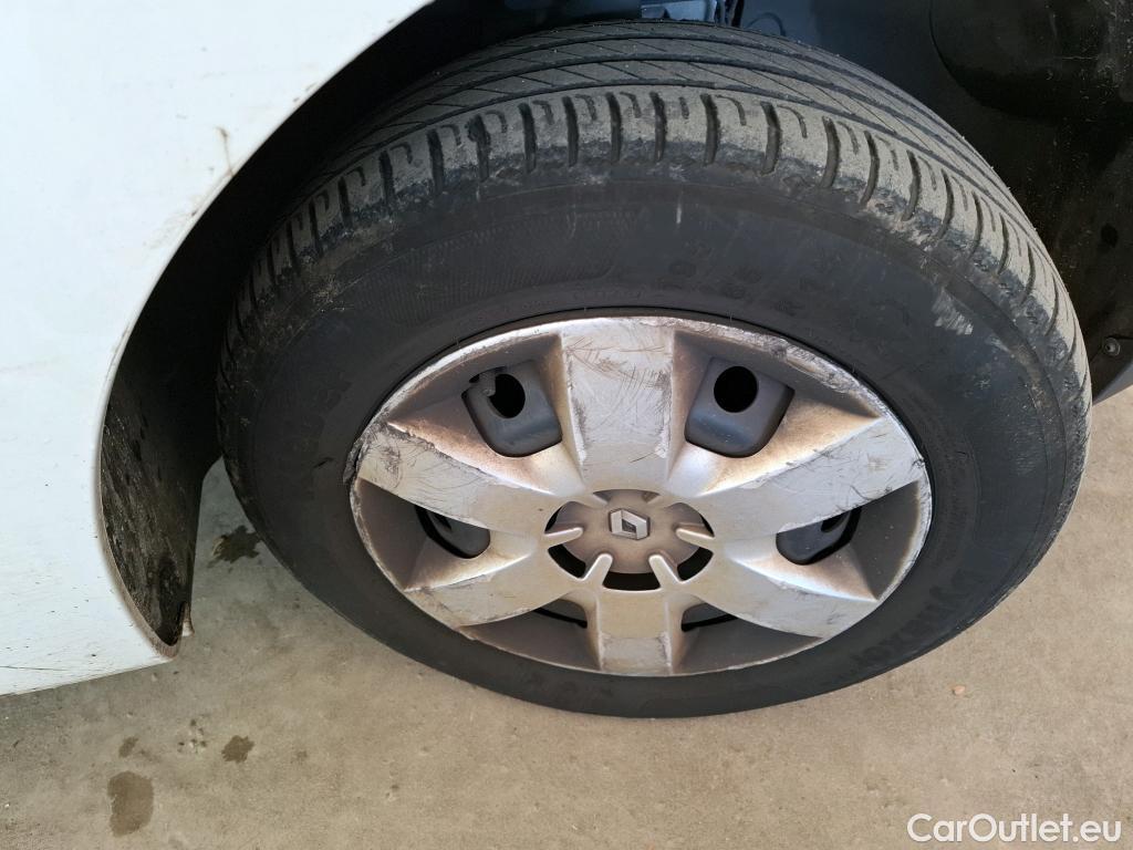  Renault  Kangoo  II Express Maxi Extra (Série Spéciale) 1.5 dCi 95CV BVM6 E6dT #51