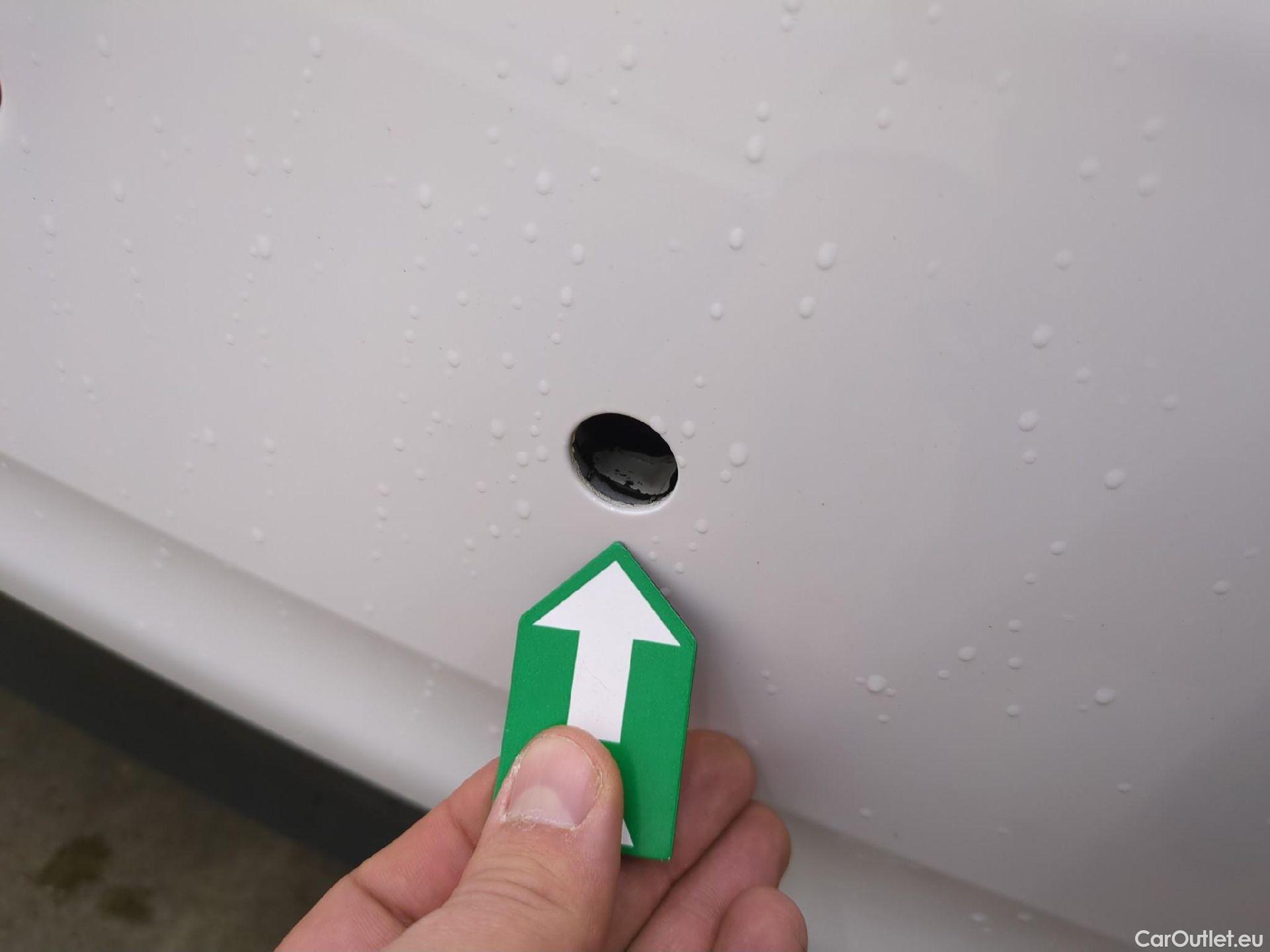  Peugeot  208  Affaire Premium 1.6 HDi 75CV BVM5 E6 #16