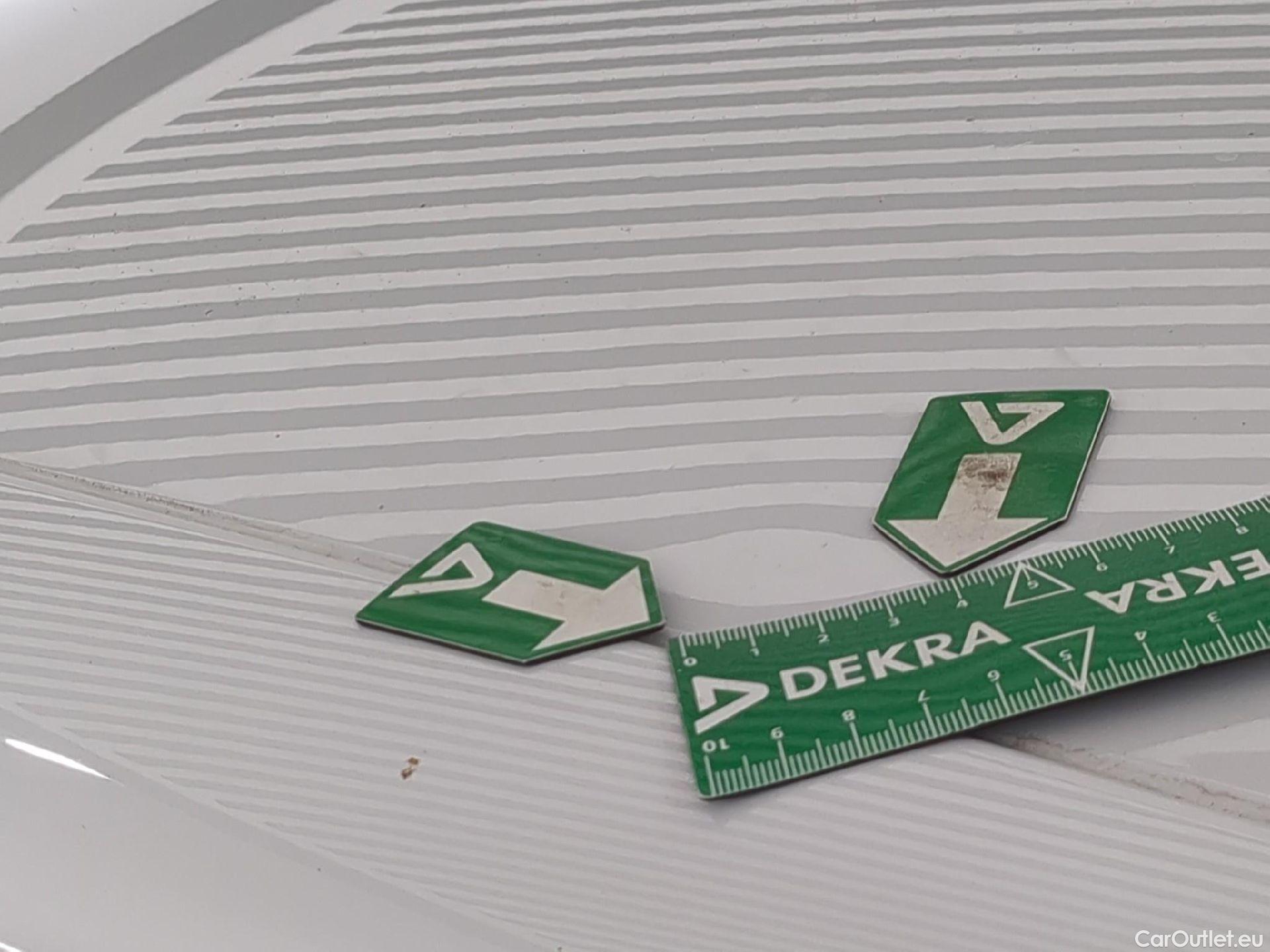  Renault  Megane  IV Berline 5pt. Société Air Nav 1.5 dCi 90CV BVM6 E6 #2