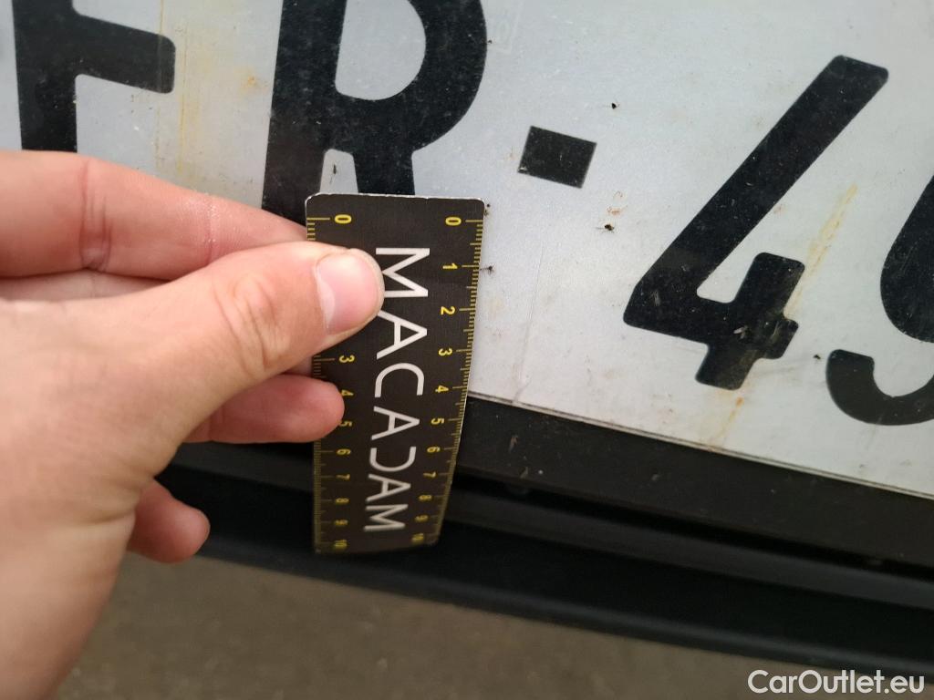  Peugeot  Boxer  Fourgon Surélevé 333 L2H2 Asphalt BlueHDi 140 Stop&Start 140CV BVM6 #32