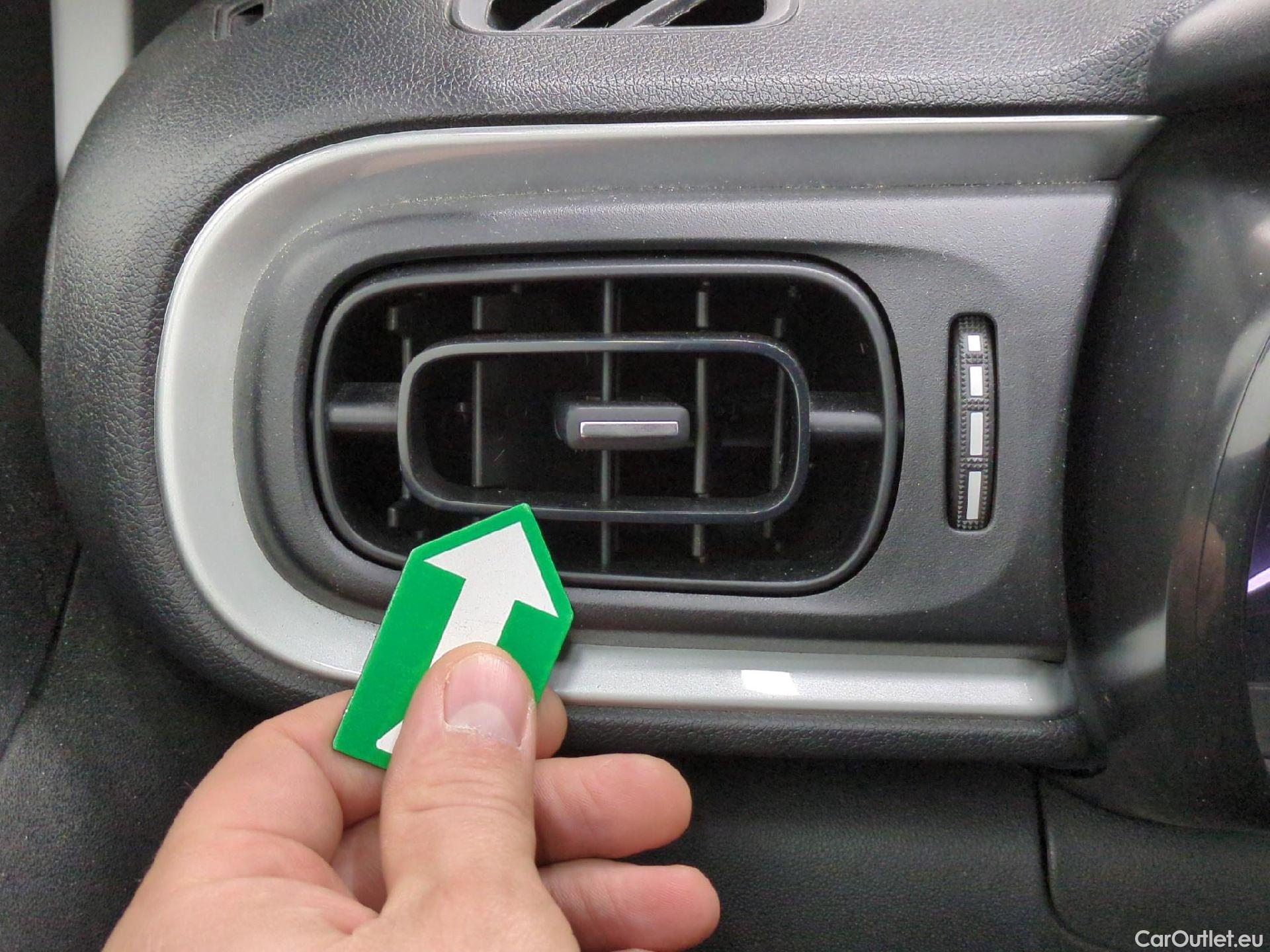  Citroen  C3  Société Feel 1.5 BlueHDI 100CV BVM5 E6dT #2