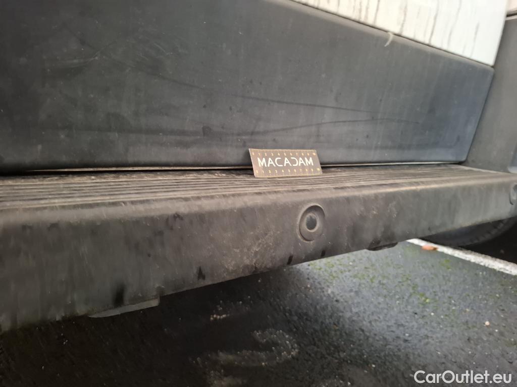  Peugeot  Boxer  Fourgon Surélevé 333 L2H2 Asphalt BlueHDi 140 Stop&Start 140CV BVM6 #52