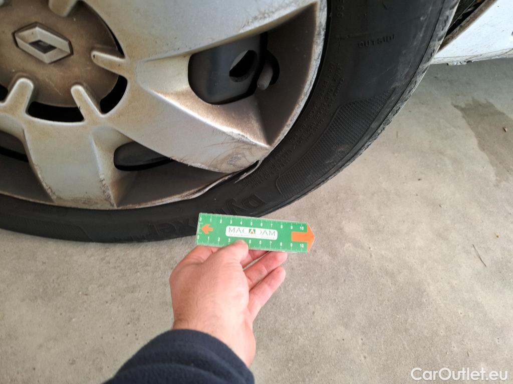  Renault  Kangoo  II Express Maxi Extra (Série Spéciale) 1.5 dCi 95CV BVM6 E6dT #67