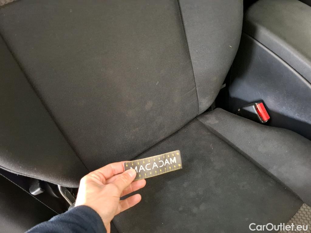  Renault  Kangoo  Express Maxi Extra (Série Spéciale) 1.5 dCi 90CV BVM5 E6 #93