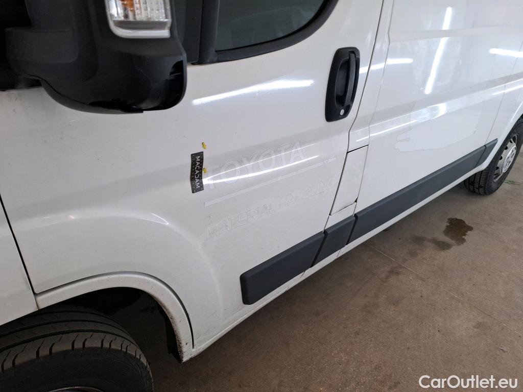  Peugeot  Boxer  Fourgon Surélevé 333 L2H2 Asphalt BlueHDi 140 Stop&Start 140CV BVM6 #44