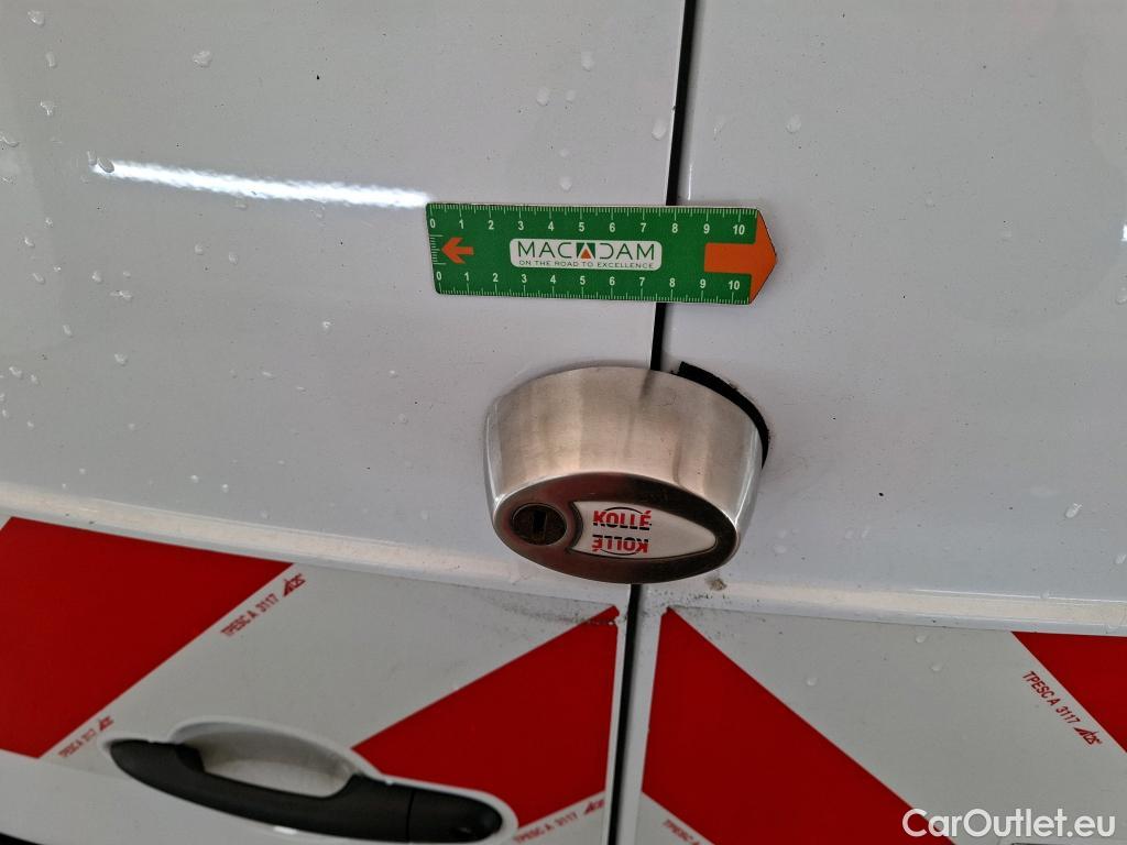  Renault  Kangoo  II Express Maxi Extra (Série Spéciale) 1.5 dCi 95CV BVM6 E6dT #35