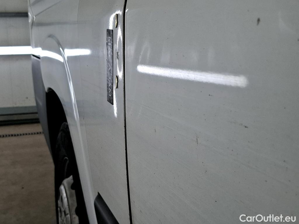  Peugeot  Boxer  Fourgon Surélevé 333 L2H2 Asphalt BlueHDi 140 Stop&Start 140CV BVM6 #21