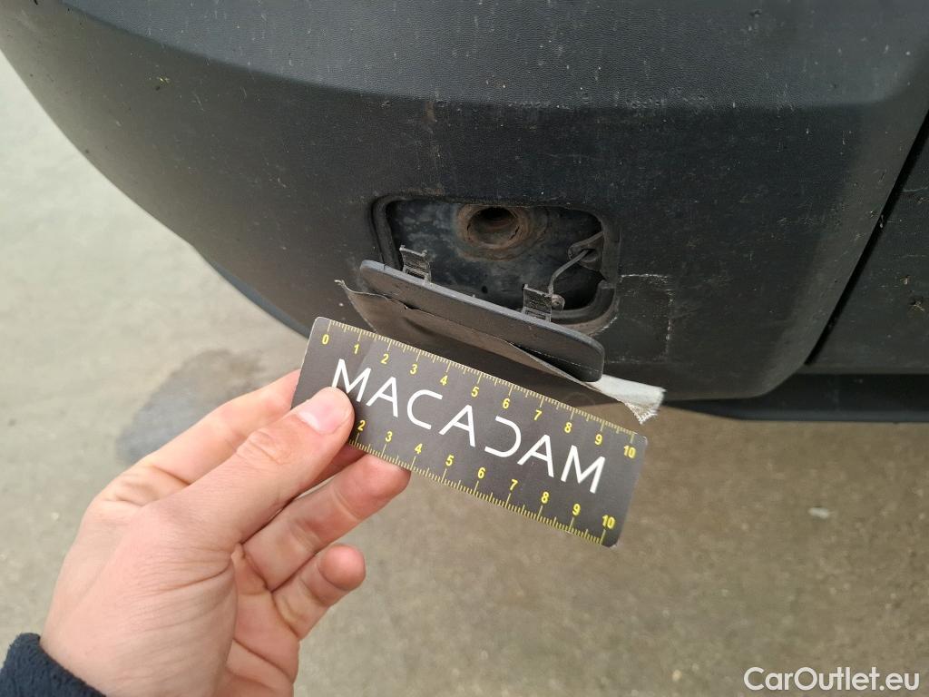  Peugeot  Boxer  Fourgon Surélevé 333 L2H2 Asphalt BlueHDi 140 Stop&Start 140CV BVM6 #25