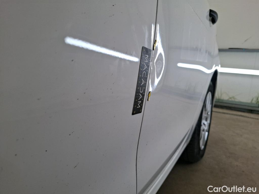  Peugeot  208 PEUGEOT  Affaire VU 5p Berline 1.4 HDI PACK CD CLIM #16