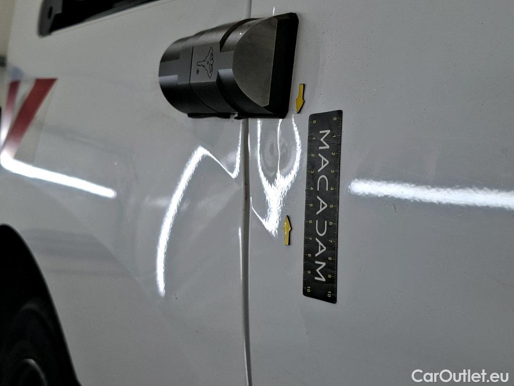  Renault  Kangoo  Express Maxi Extra (Série Spéciale) 1.5 dCi 90CV BVM5 E6 #71