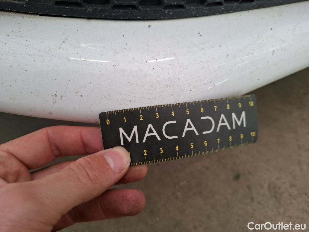  Peugeot  208 PEUGEOT  Affaire VU 5p Berline 1.4 HDI PACK CD CLIM #28